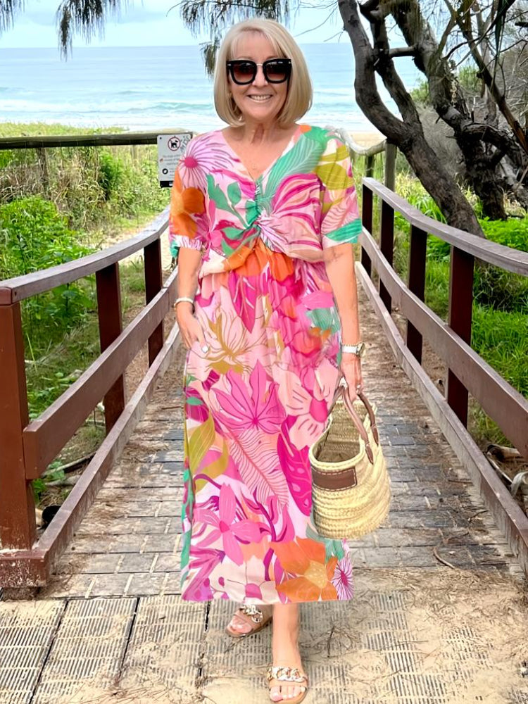 Kvinnors Boho Maxi Klänning | V-ringad Smockad