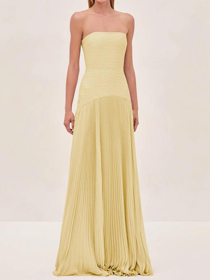 Kvinnors Maxi Sommarklänning | Off-Shoulder Plisserad