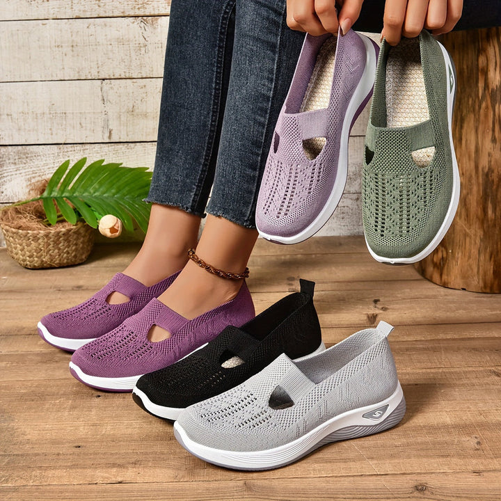 Kvinnors Slip-On Sneakers | Perforerad Ortopedisk